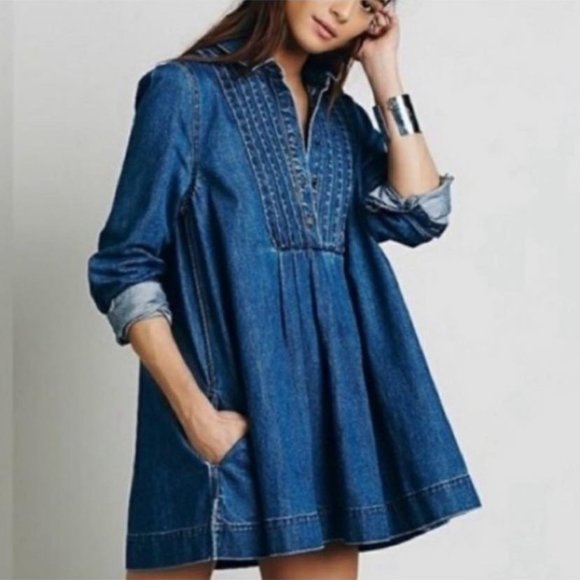 Free People size Large Blue Denim pleated baby doll tunic - Picture 3 of 6
